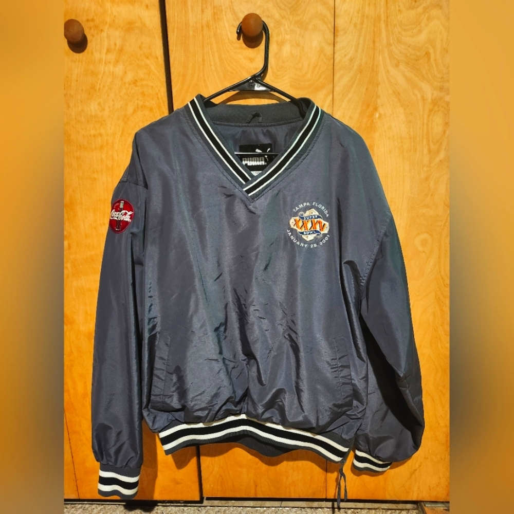 Super bowl rain jacket size Large